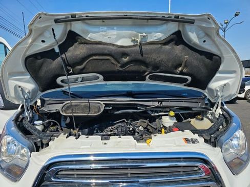 Used 2018 Ford Transit 350 XLT image 25