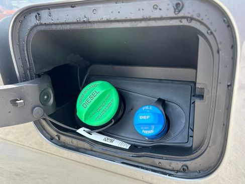 New 2026 Ford F250 Lariat image 36