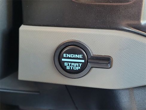 Certified 2023 Ford Bronco Badlands image 16