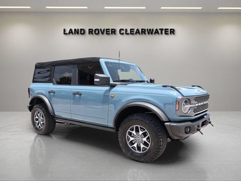 Used 2023 Ford Bronco Badlands AWD/4WD image 7