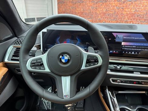 New 2026 BMW X7 xDrive40i image 14