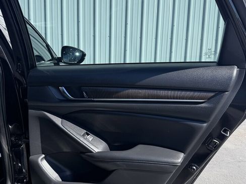 Used 2020 Honda Accord EX-L image 11