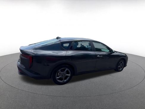 Used 2025 Kia K4 FWD image 15