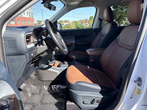 Used 2022 Ford Maverick Lariat image 25