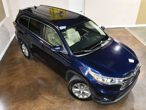 Used 2015 Toyota Highlander Plus image 73