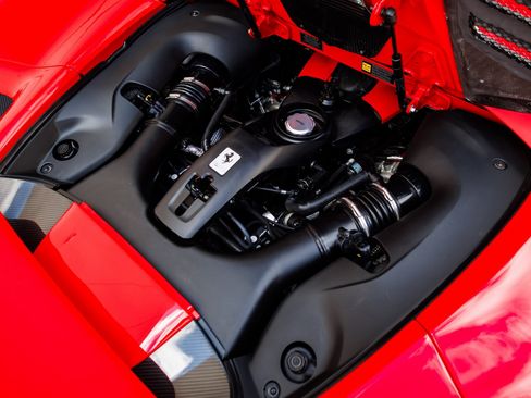 Used 2021 Ferrari F8 Tributo image 79