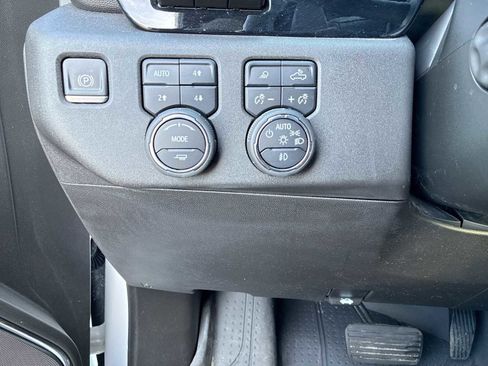 Certified 2024 Chevrolet Silverado 1500 High Country w/ High Country Premium Package image 18