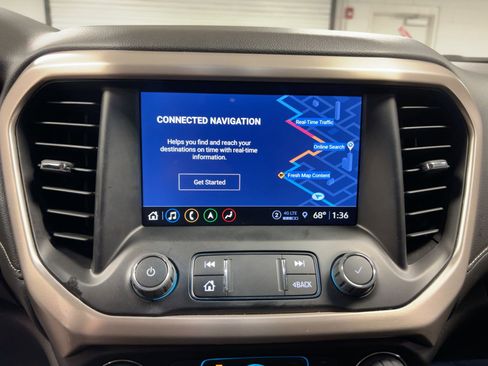 Used 2023 GMC Acadia Denali w/ Denali Ultimate Package image 25