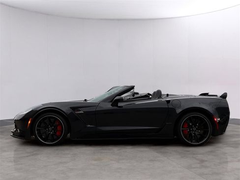 Used 2016 Chevrolet Corvette Z06 w/ 3LZ Preferred Equipment Group image 4