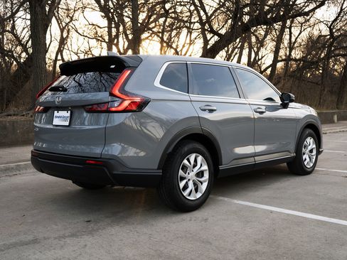 Certified 2024 Honda CR-V LX image 9