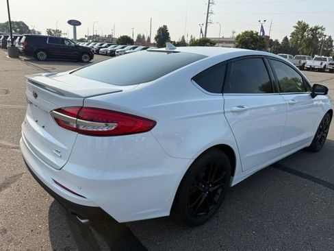 Certified 2020 Ford Fusion SE w/ Equipment Group 151A FWD image 10