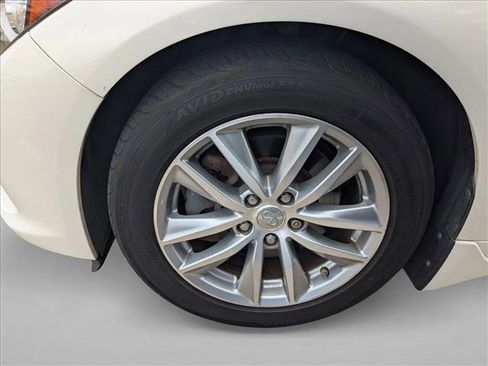 Used 2015 INFINITI Q50 2.0t w/ Moonroof Package image 22