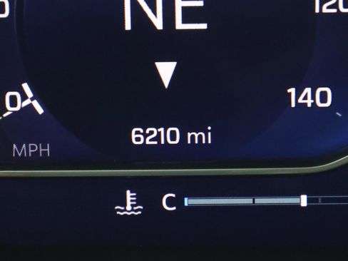 Used 2025 Chevrolet Silverado 1500 RST image 32