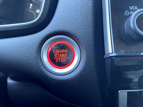 Used 2019 Honda CR-V EX image 18