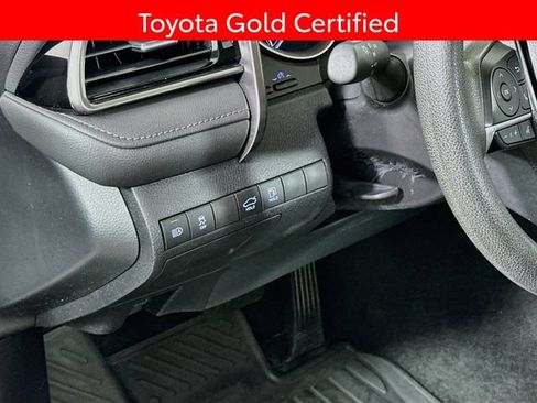 Certified 2021 Toyota Camry LE AWD/4WD image 11