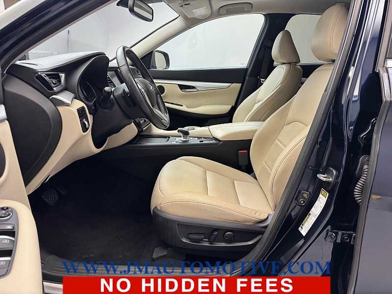 Used 2020 INFINITI QX50 Luxe w/ Cargo Package AWD/4WD image 13