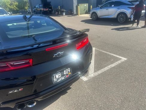 Used 2017 Chevrolet Camaro ZL1 RWD image 11