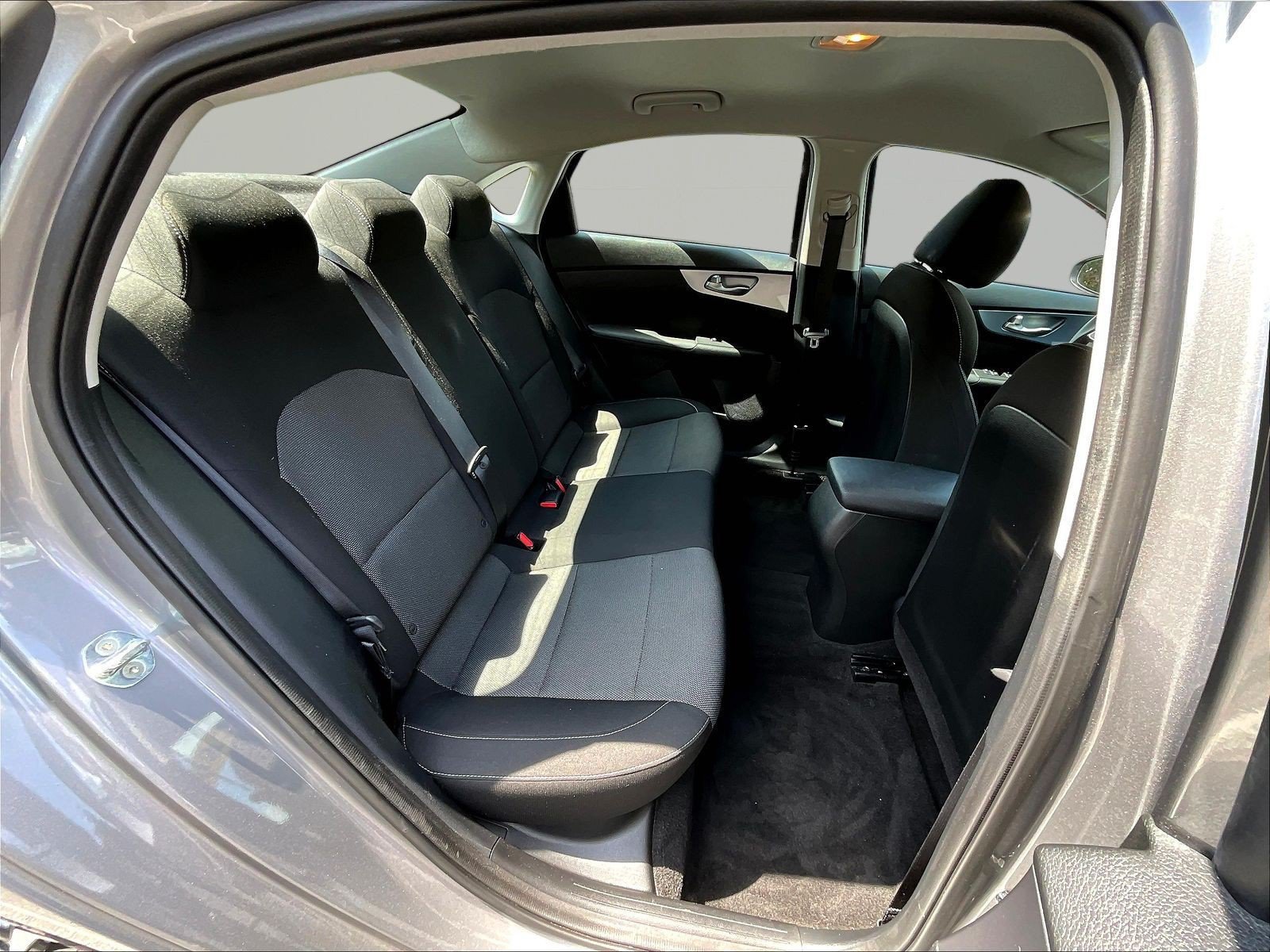 Used 2023 Kia Forte LXS w/ LXS Technology Package FWD image 24
