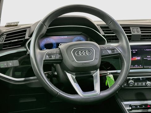 Used 2025 Audi Q3 2.0T Premium AWD/4WD image 17
