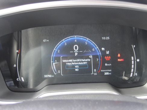 Used 2023 Toyota Corolla Cross XLE AWD/4WD image 13