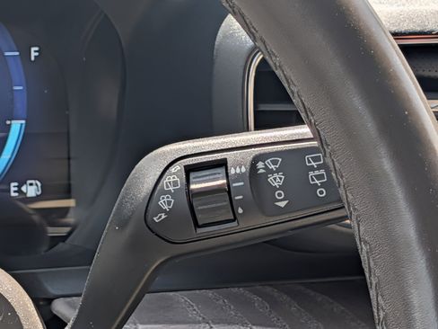 Used 2020 Ford Explorer Platinum w/ Premium Technology Package AWD/4WD image 25
