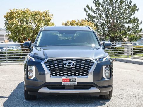 Used 2020 Hyundai Palisade SEL FWD image 2