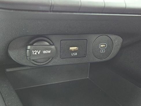 Certified 2024 Hyundai Elantra SEL image 12