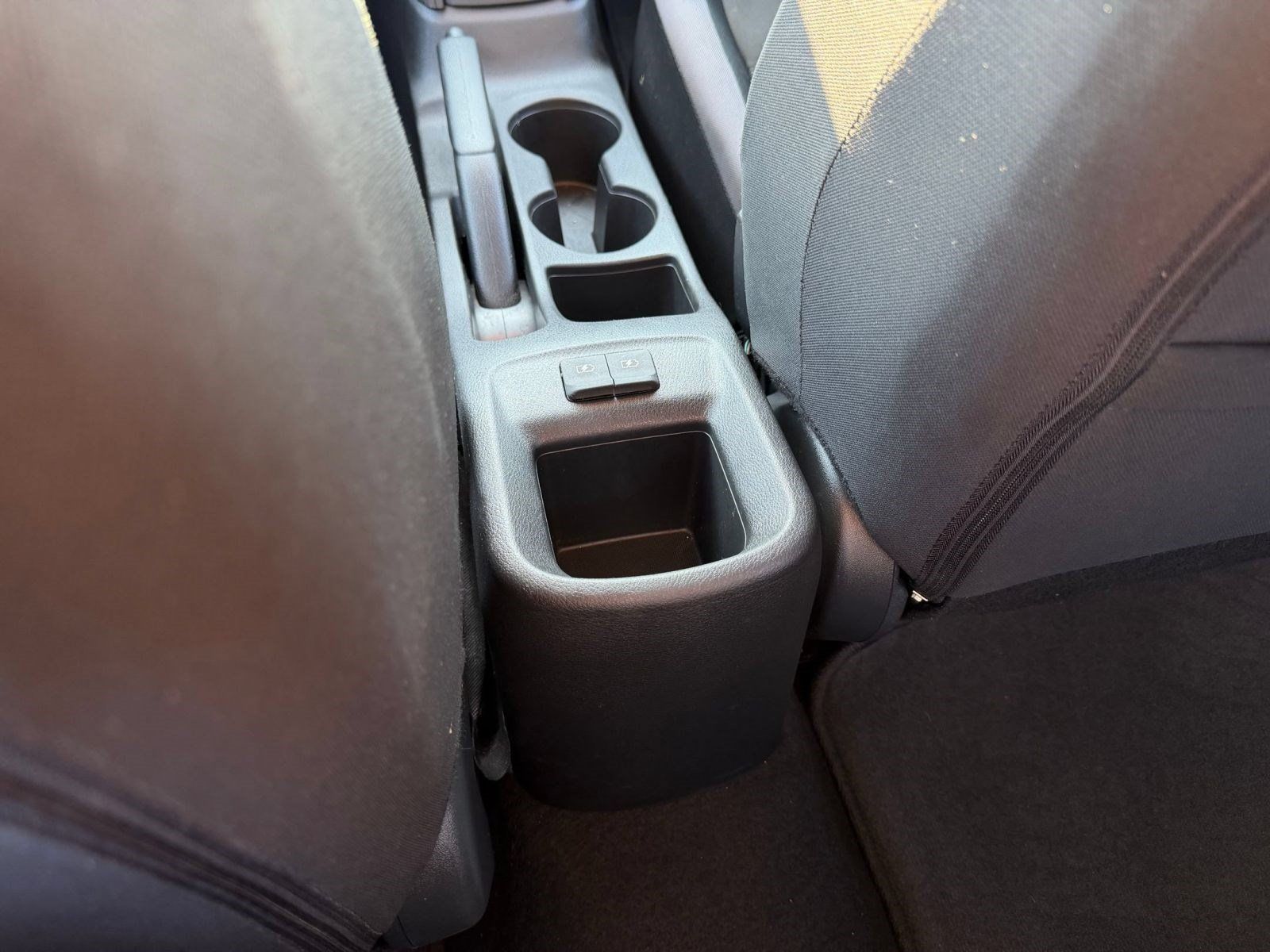 Used 2025 Nissan Versa S w/ Trunk Package FWD image 22
