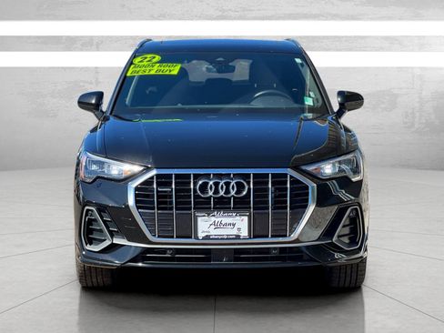 Used 2022 Audi Q3 2.0T Premium image 3