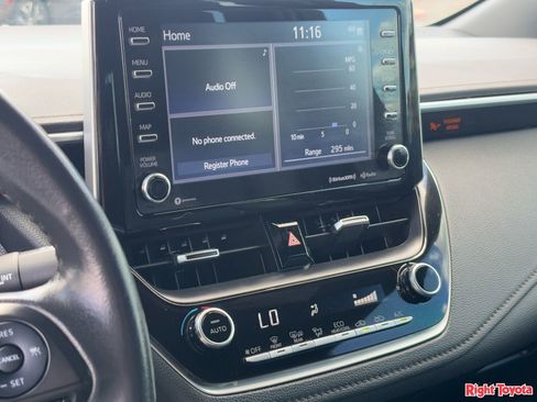 Certified 2022 Toyota Corolla XSE image 25