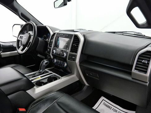 Used 2018 Ford F150 Lariat w/ Equipment Group 502A Luxury AWD/4WD image 17