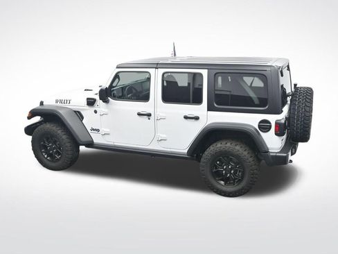 Used 2025 Jeep Wrangler Willys 4xe image 31