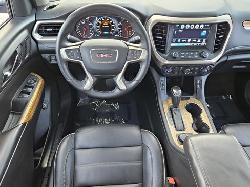 Used 2017 GMC Acadia Denali image 12