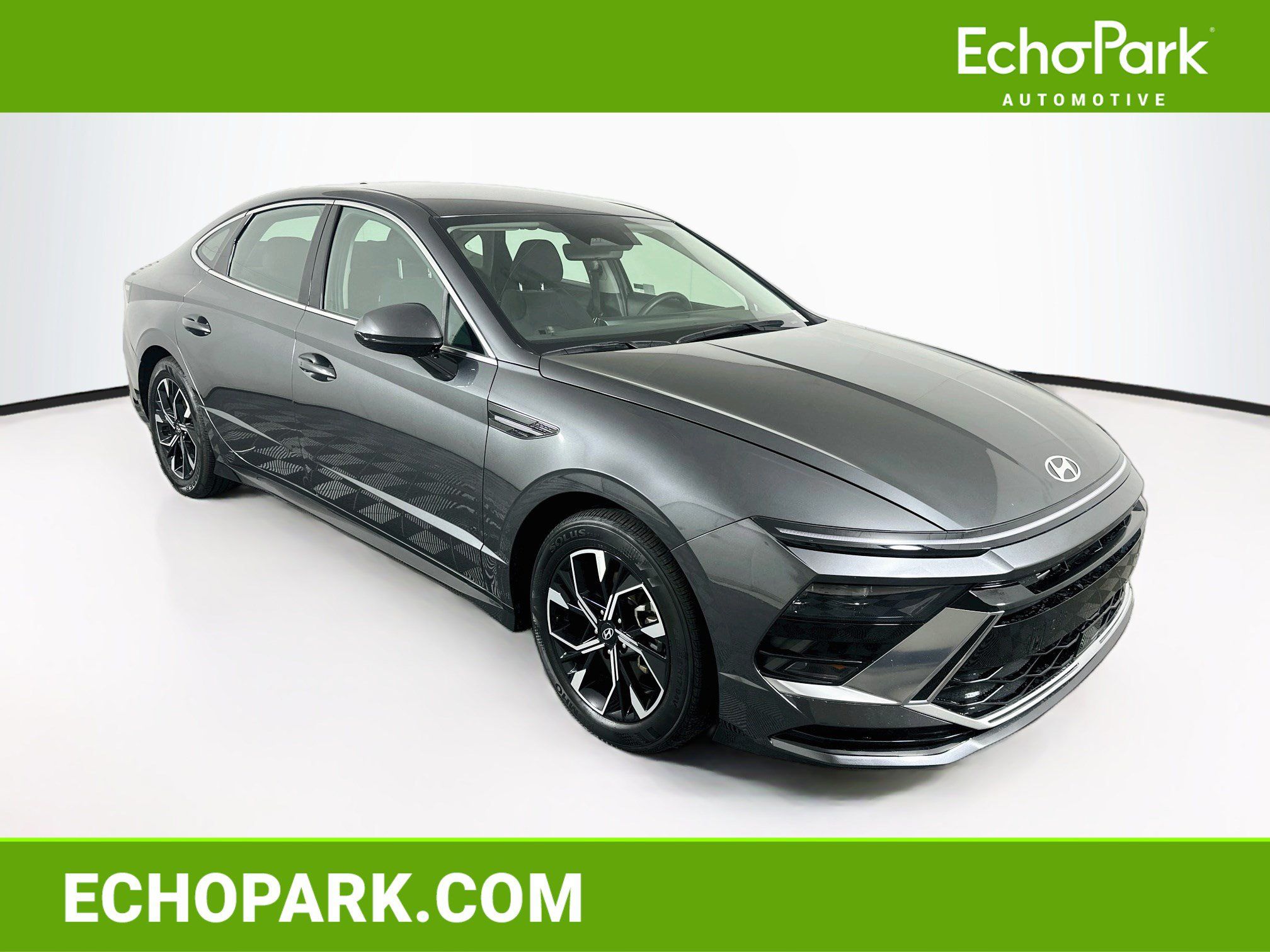 Used 2025 Hyundai Sonata SEL FWD image 1