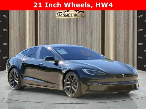 Used 2024 Tesla Model S AWD/4WD image 1