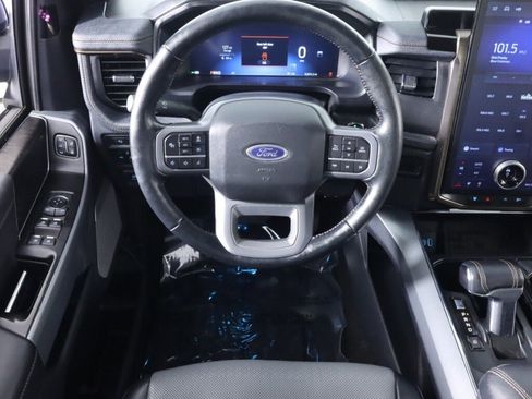 Used 2022 Ford F150 Lightning Lariat image 34