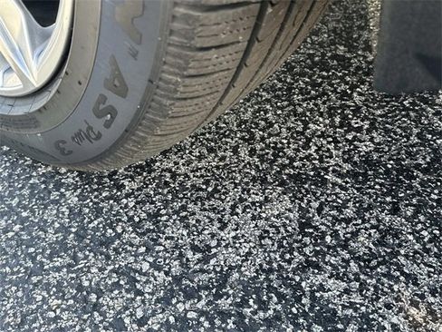 Certified 2023 Cadillac XT5 Sportv w/ Technology Package image 10