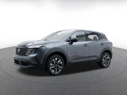 Used 2026 Nissan Kicks SV w/ Cold Weather Package AWD/4WD image 3
