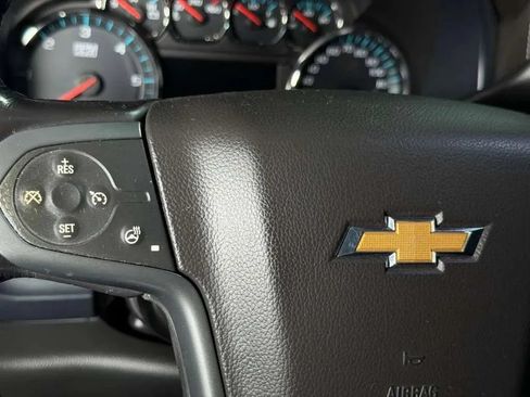 Used 2018 Chevrolet Silverado 1500 LTZ w/ LTZ Plus Package AWD/4WD image 32