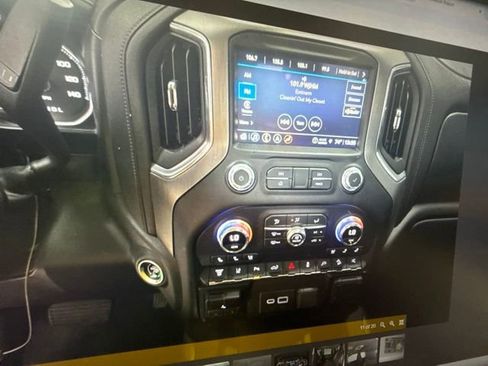 Used 2021 GMC Sierra 2500 Denali w/ Denali Ultimate Package AWD/4WD image 15