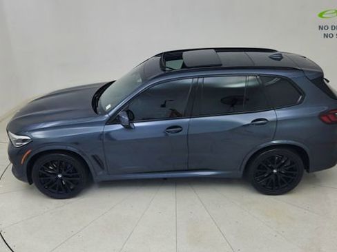Used 2022 BMW X5 xDrive40i w/ M Sport Package AWD/4WD image 78
