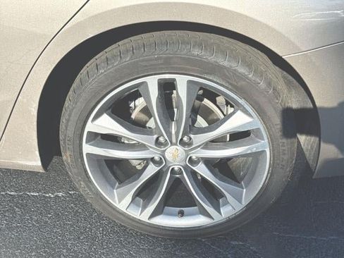 Certified 2024 Chevrolet Malibu LT FWD image 34