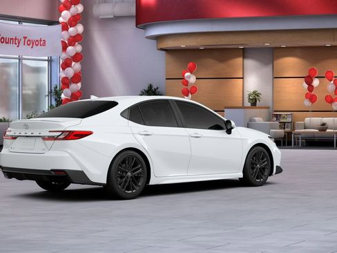 New 2026 Toyota Camry SE image 10