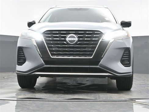 Certified 2024 Nissan Kicks SR w/ SR Premium Package image 20