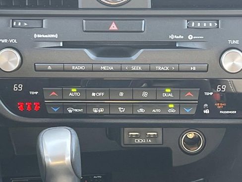 Used 2022 Lexus RX 350 FWD w/ Premium Package image 16