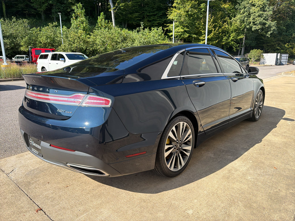 Used 2020 Lincoln MKZ Reserve w/ Elements Package AWD/4WD image 2