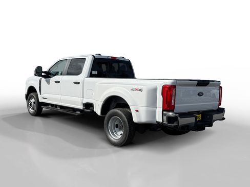 New 2026 Ford F350 XL image 3