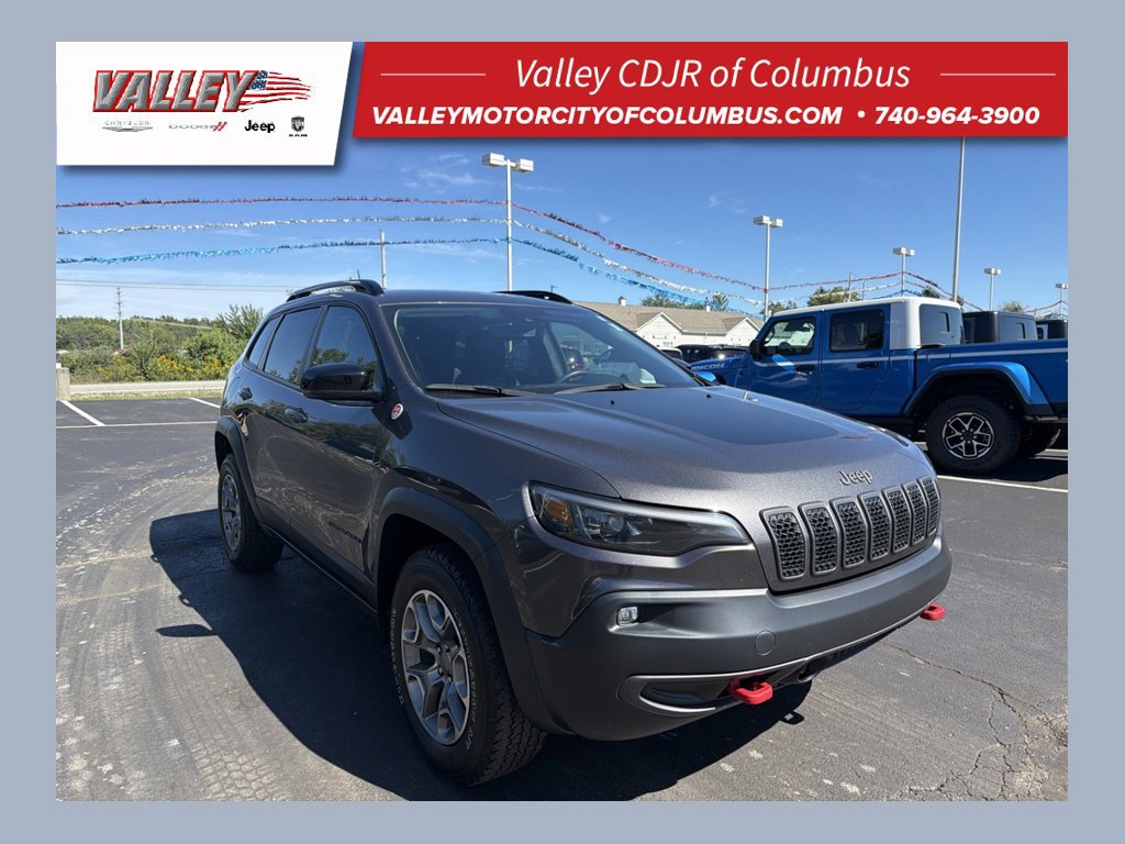Used 2022 Jeep Cherokee Trailhawk AWD/4WD image 1