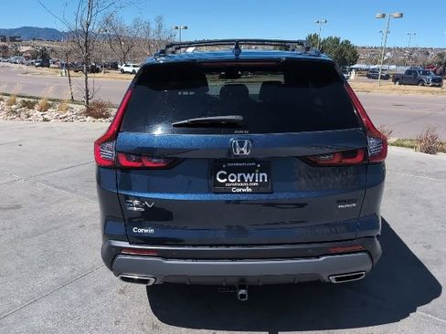 Used 2024 Honda CR-V Sport Touring image 8