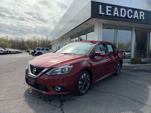 Used 2019 Nissan Sentra SR FWD image 1